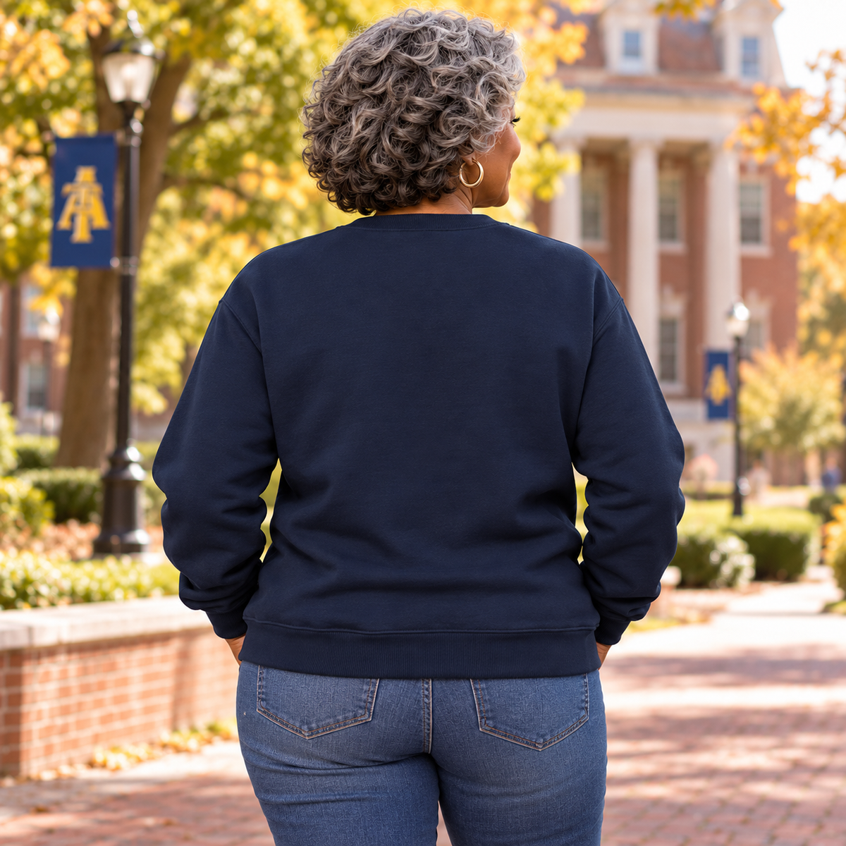 GHOE100 Crewneck Sweatshirt